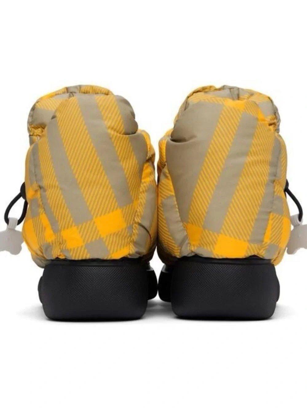 Burberry men’s yellow